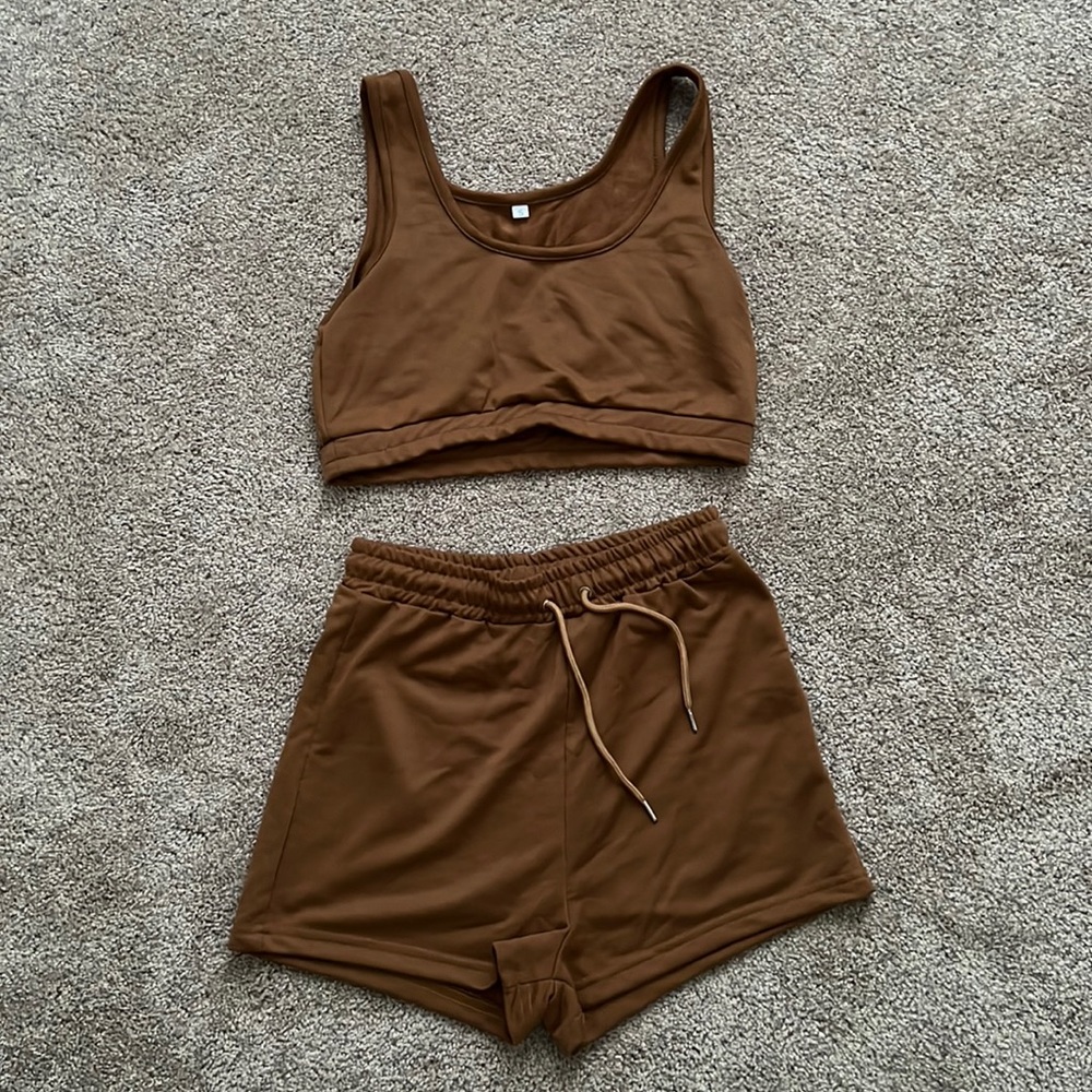 NWOT 2 piece set